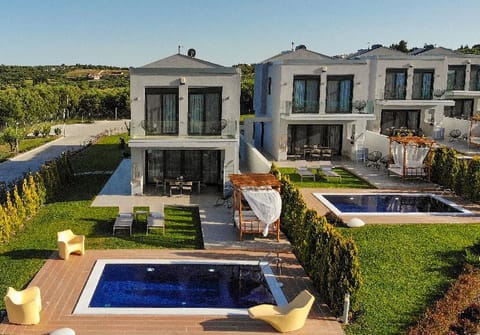 Premium 3 1/2 Bedroom Villa | Soleado Villas Villa in Halkidiki