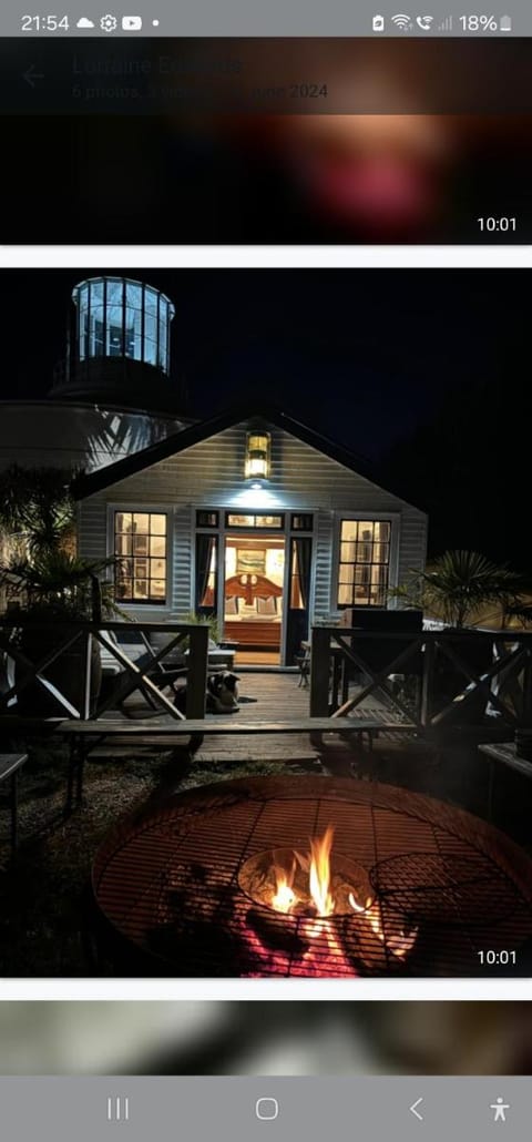 The West Usk Lighthouse Lightkeepers Lodge Bed and Breakfast in Newport