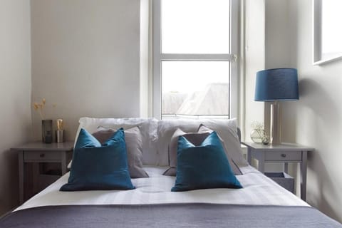 Esslemont Pad Apartment in Aberdeen