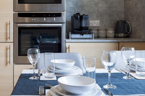 Esslemont Pad Apartment in Aberdeen