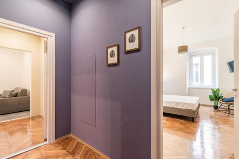 Elegante 8 posti vicino alla stazione - Grey e Blu Apartment in Trieste