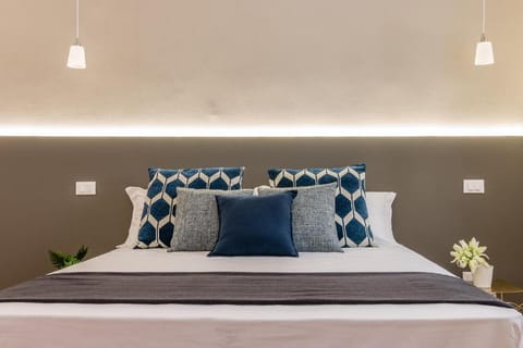 Elegante appartamento vicino alla stazione - Grey Apartment in Trieste