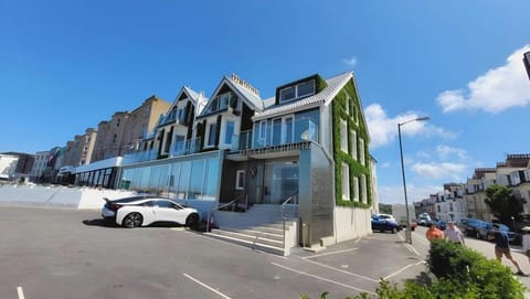 OYO Newquay Beach Hotel Hotel in Newquay
