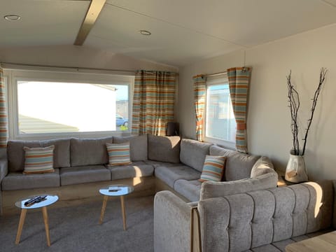 Brambles 66 static caravan Apartment in Porthcawl