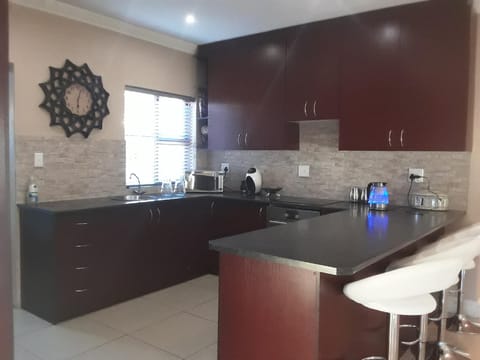 EIKENBOSCH CONFERENCE VENUE Vacation rental in Cape Town