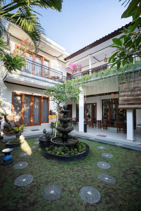 Pondok Taksu Bali Bed and Breakfast in Kuta