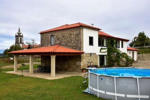 Casa da Quinta do Cruzeiro Vacation rental in Viana do Castelo District, Portugal