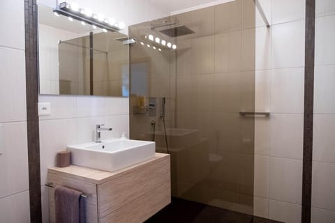 Family apartment near the train station Apartment in Montreux