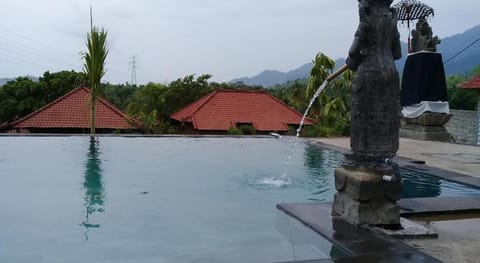 Eliska Sari Bungalow Sumberkima Bed and Breakfast in Bali