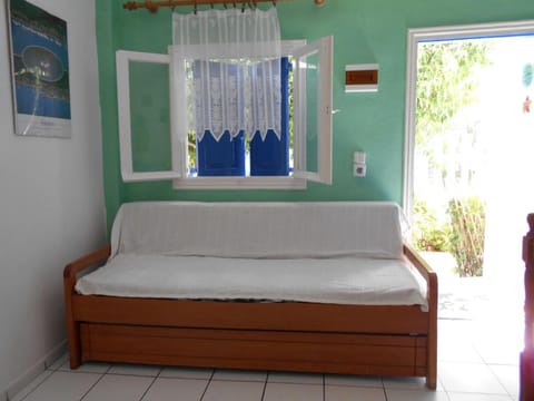 Meltemia Studio Samos N3 Glicorissa Apartment in Samos, Greece