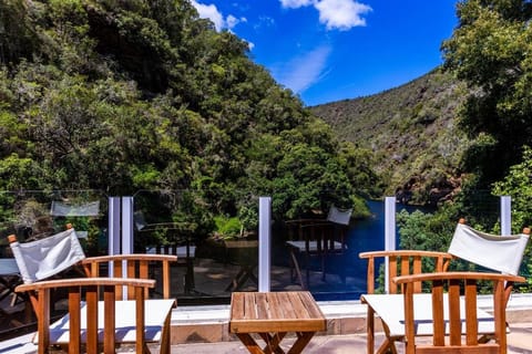 Sleep on the banks of the Kaaimans River Vacation rental in Western Cape