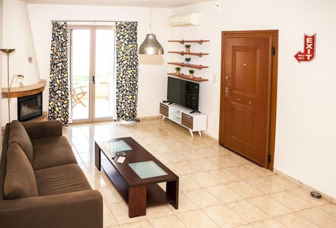 Family Villa Hera with Sea View Villa in Panormos in Rethymno