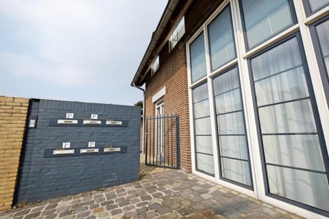 Comfort Appartement A Stadspark, Netflix, Airco! Apartment in Limburg (province)