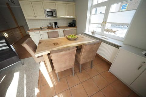 Residenz Strandläufer Vacation rental in Wenningstedt-Braderup