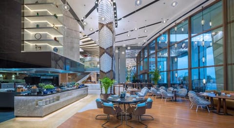 Andaz Family Suites by Hyatt - Palm Jumeirah Hotel in Dubai