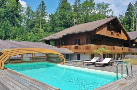 Chalet Esprit Bed and Breakfast in Morillon
