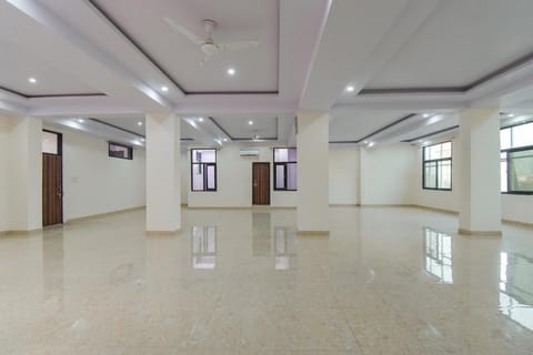 Hotel O Royal Blue Hotel in Jaipur