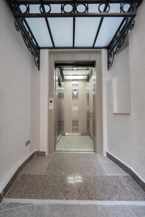 Villa Skyprime Hotel in Budva