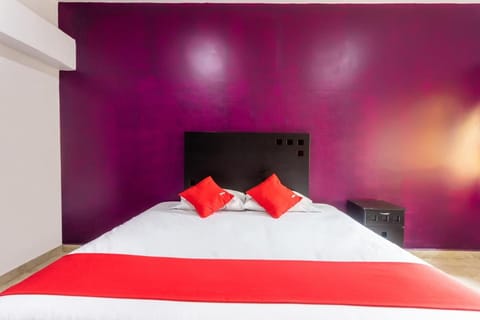 Capital O Hotel Emperadores Inn, Atlixco Hotel in Atlixco