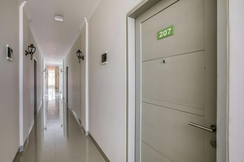 KoolKost @ Taman Griya Jimbaran (Minimum Stay 30 Nights) Bed and Breakfast in Kuta Selatan