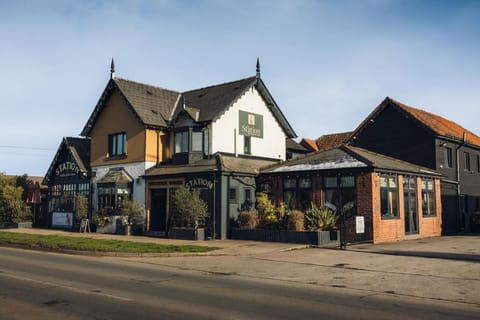The Station Restaurant & Bar Hotel in Bassetlaw District