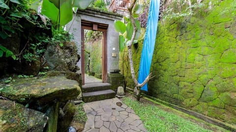 Cozy 2BR Family Pool Villa with Valley #K310 Villa in Ubud