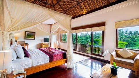 Cozy 2BR Family Pool Villa with Valley #K310 Villa in Ubud