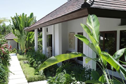 Stunning Deluxe Room W/Share Pool #K49 Apartment in Ubud