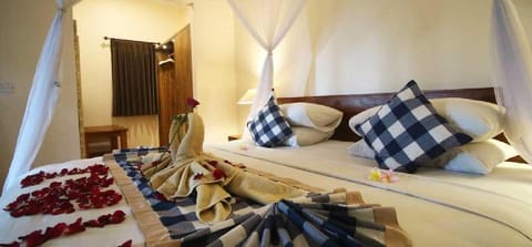 Superior 1 BR Room With Garden View IR126A Villa in Ubud