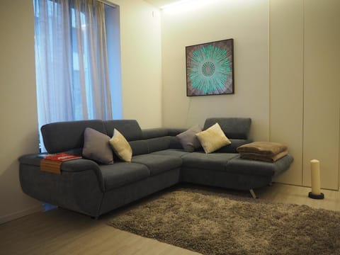 Magnifique maison de ville avec jardin et parking Vacation rental in Geneva