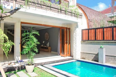 Romantic 1 BR Private Pool Villa #K300 Villa in Kuta Selatan