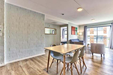 WINK Aparthotel Eaton Square Hotel in Cape Town