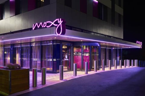 Moxy Birmingham Nec Hotel in Marston Green