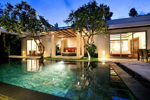 Kedonganan Beach Villas Villa in Kuta