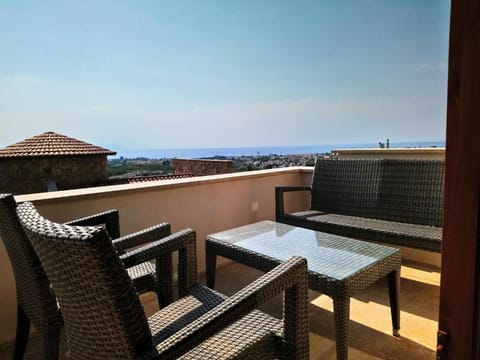 Deluxe Villa with Panoramic Sea and Mountain Views Villa in Aydın Province