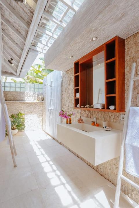 villa Umah Veluvana Hotel in North Kuta