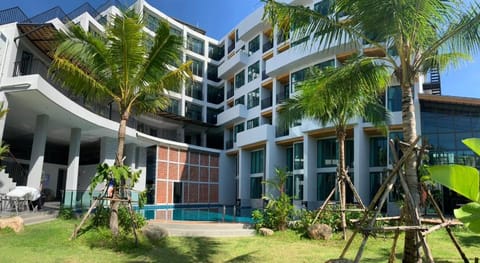 Atomphukethotel Hotel in Mai Khao