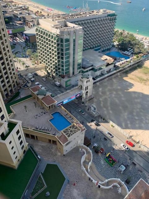 Bollywood Beach Hostel JBR Hotel in Dubai