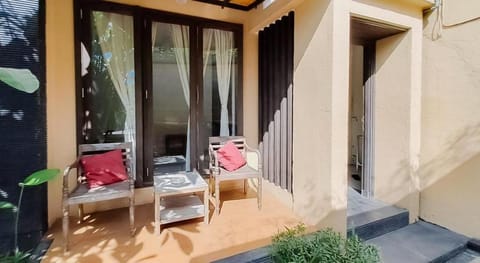 The Lavana Arimanu Kuta Hotel in Kuta