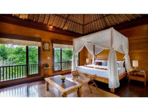 Entire 1 BR Pool Villa Valley View #K133 Villa in Ubud
