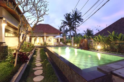 Cozy 6 BR Private Pool Villa REV19 Vacation rental in Blahbatuh