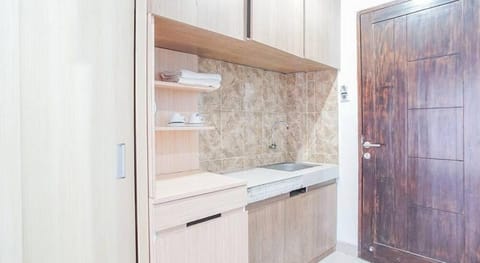 RedDoorz near Muaya Beach Jimbaran Hotel in Kuta Selatan