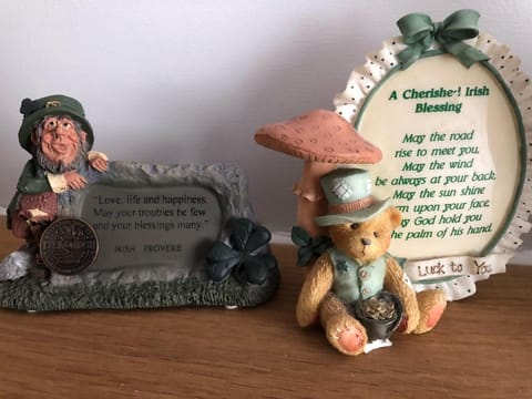 Cozy, Warm cottage with great travel links Vacation rental in Lisburn