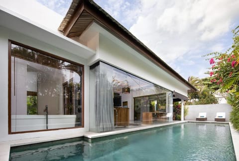 Cozy 1 BR Villa With Private Pool #N17 Villa in North Kuta