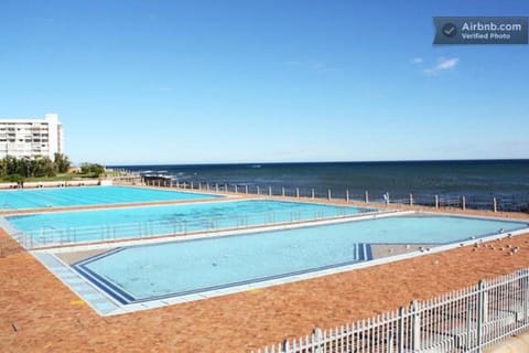 Perfect Beachfront Apartment #2 Apartment in Sea Point