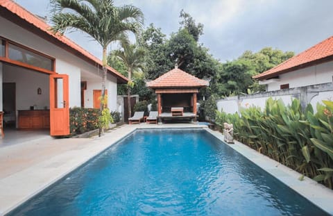 Amazing 3 Br Villa with Private Pool at Lovina Villa in Buleleng