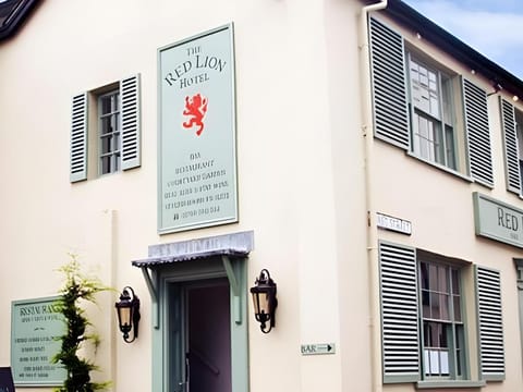 The Red Lion Bed and Breakfast in North Devon District