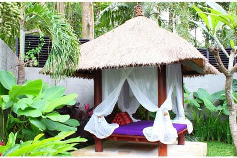 1BR Private Pool Villa close to Monkey Forest Villa in Ubud