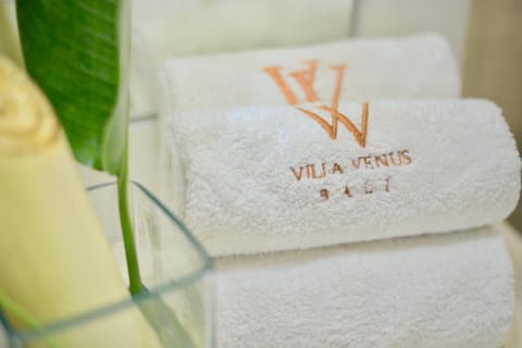 Venus Boutique Villa 10BR Villa in North Kuta