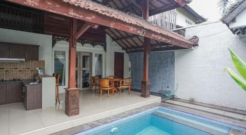 Balitung Villa Seminyak Hotel in Kuta